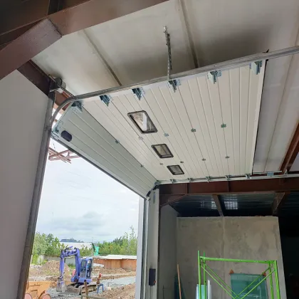 Automatic Overhead Sectional Door