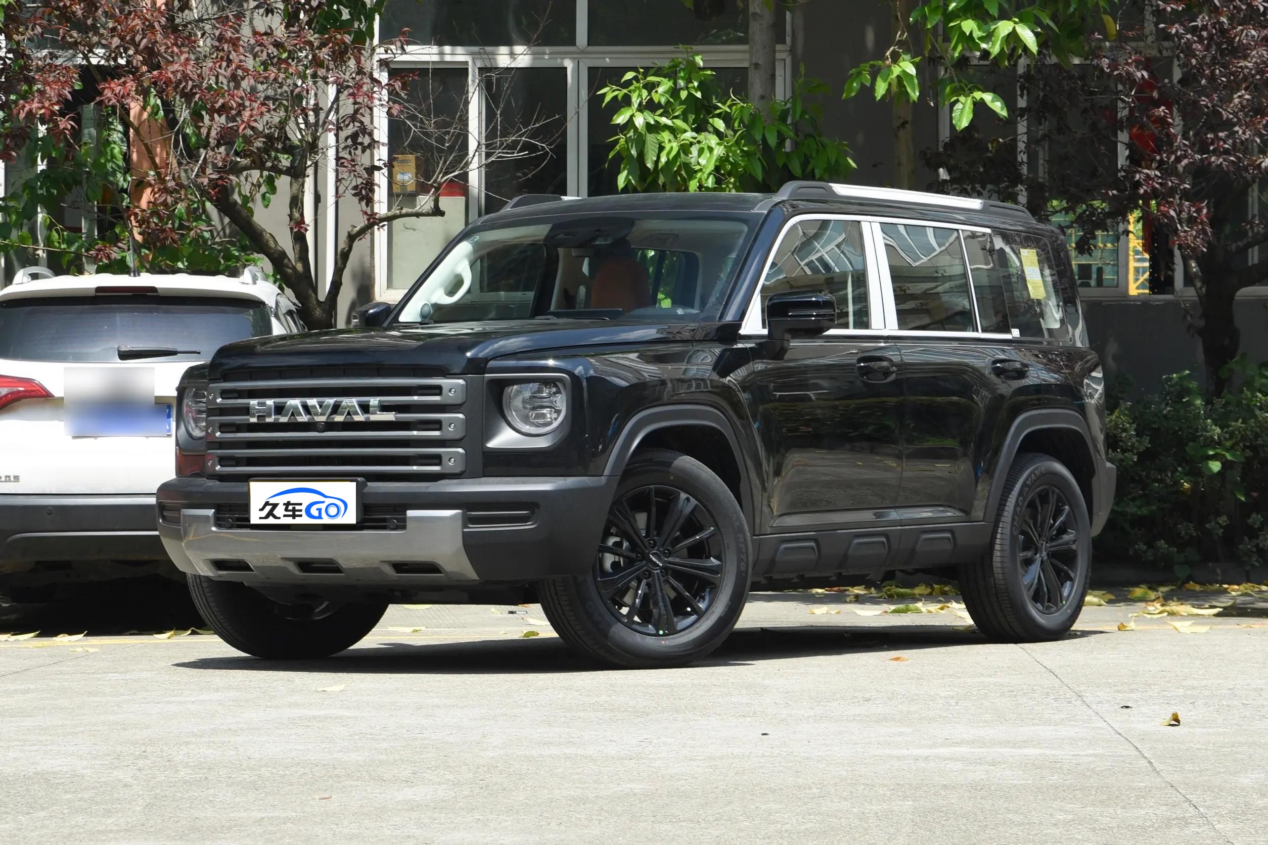 HAVAL DRAGON EXTERIOR