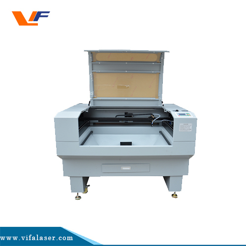 Small Laser Engraving Cutting Machine For Acrylic