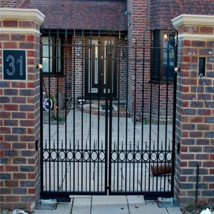 Top Grade Motorized Residential Metal Wire Gates Swing Gates