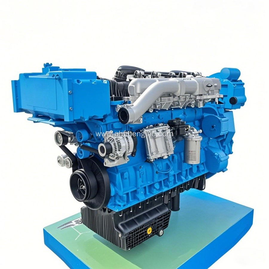 High-Efficiency Methanol-Powered Boat Engine