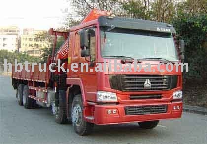hoist weight of 25 tons,HOWO truck mounted crane(folding arm)