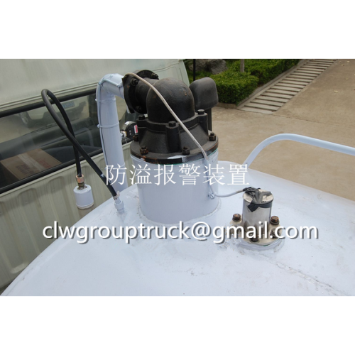 Dongfeng Tianjin 10CBM tanque de tanques de tratamiento de aguas residuales