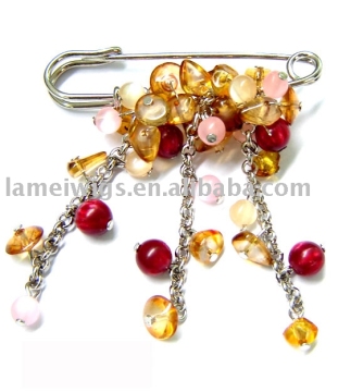Brooch