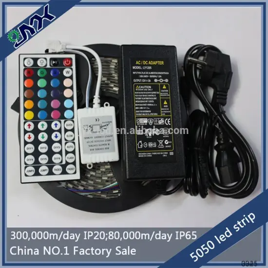 2017 New Christmas Lights smd 5050 5m 300led 60led/m 12v 14.4w ip65 Flashing Led Strip Light Illume Led Strip Lighting