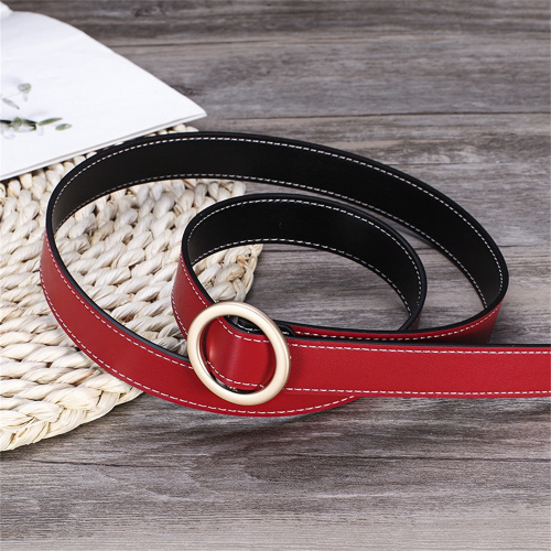 Sophistication intemporelle ceinture de femmes en cuir classique