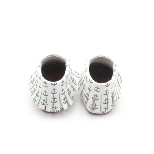 Giày thời trang mới sinh em bé Moccasins in Buck