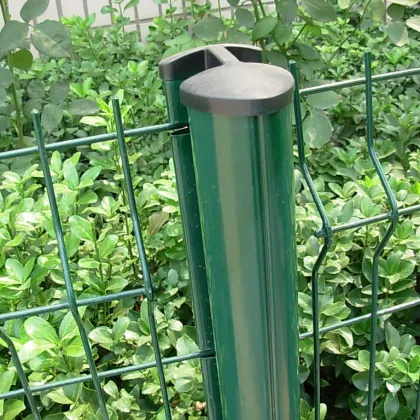 3D Curved Welded Wire Mesh Outdoor Fence Panel