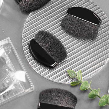 Portable Mini Makeup Brush for Powder and Foundation