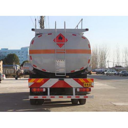 FOTON AUMAN 8X4 26000Litres Pétrolier à pétrole lourd