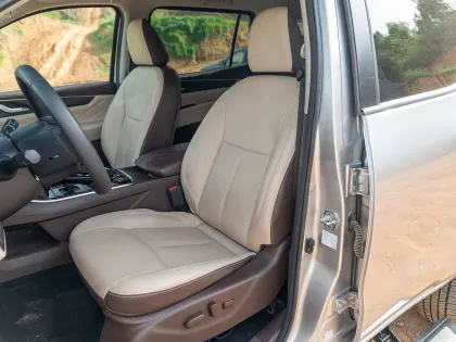 Dongfeng Nissan Paladin cost-effective comfortable mid-size SUV economical fuel vehicle with OTTC