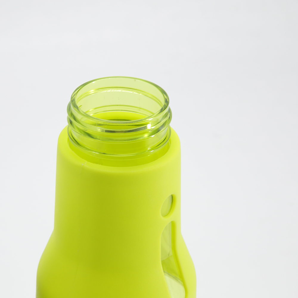 Water Bottle for walking with silicone dishwasher safe