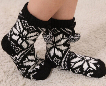 Girls Home Christmas Cozy Socks with Coral Fleece in Side