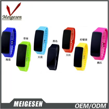 Retail led watches customized logo 30 meter water resistant fashion led watches