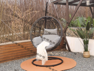 Hanging Chair