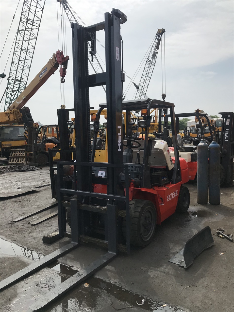 3tons 5m Height Forklift 3 Jpg