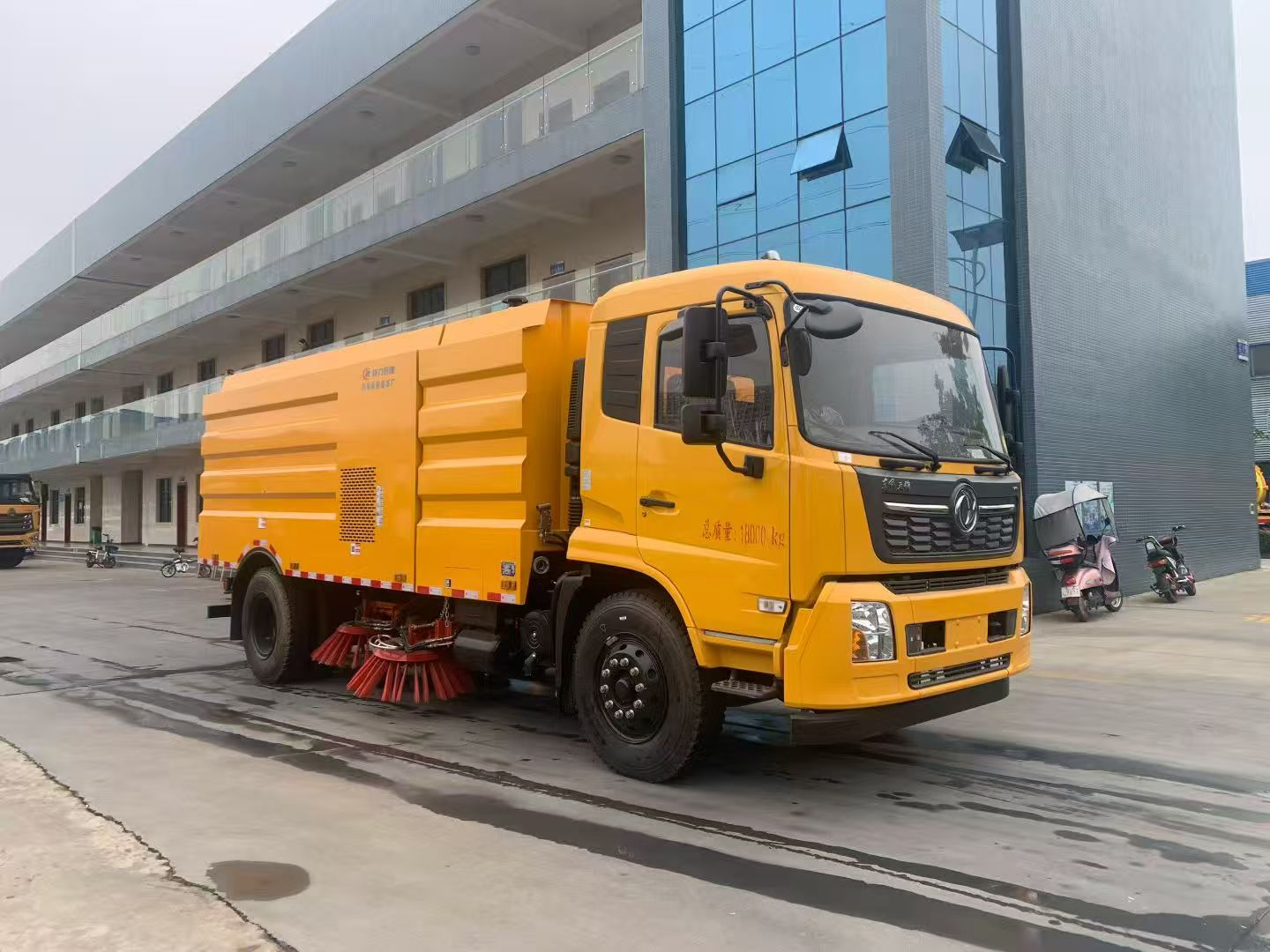 High Performance GVW Dump Truck for Heavy Loads