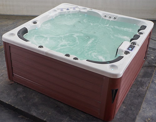 No-chemical new arrival fashion 6 person no-chlorine treatment spa