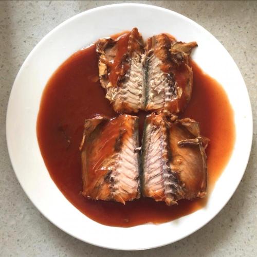 Canned Mackerel In Hot Tomato Sauce 425g