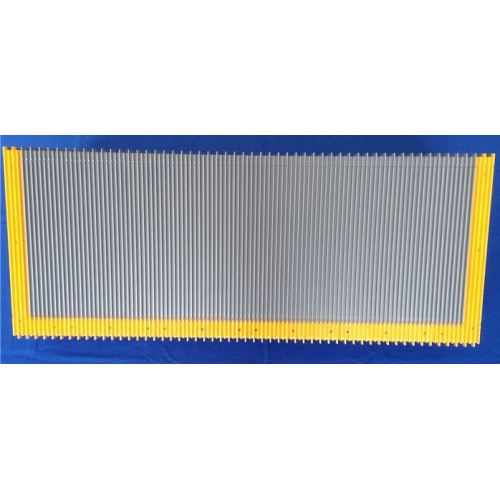 Escalón de aluminio de 1000 mm con rodillos rojos para escaleras mecánicas 9300