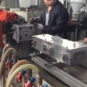PVC Plastic Extrusion Die Machine Manufacturers and Suppliers