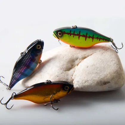 JACKALL TN VIBRATION 60 Rattle VIB Fishing Lures with Internal Balls