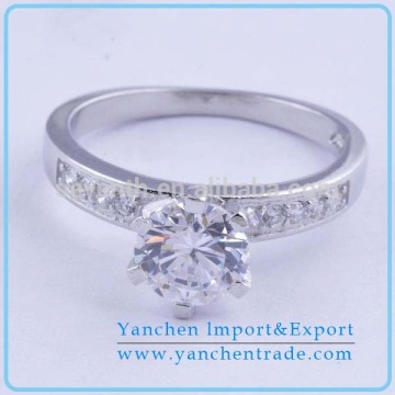 Classical Style One Singel Stone Simple Design Engagement Ring For Gift Product
