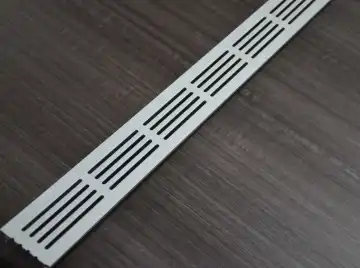 The corrugated aluminium panel