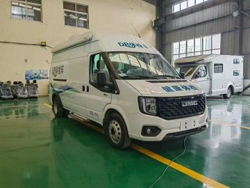 Veicolo per visite mediche di emergenza