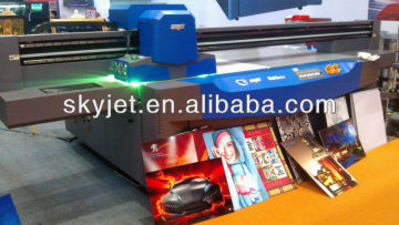 UV Flatbed Printer in Fast Printing Speed and High Resolution