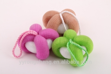 Mesh pouf bath sponge