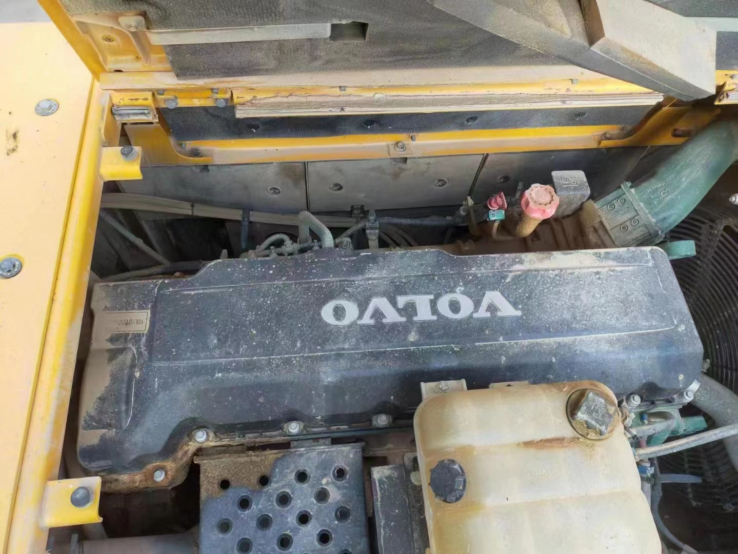 Used Volvo EC380 Excavator