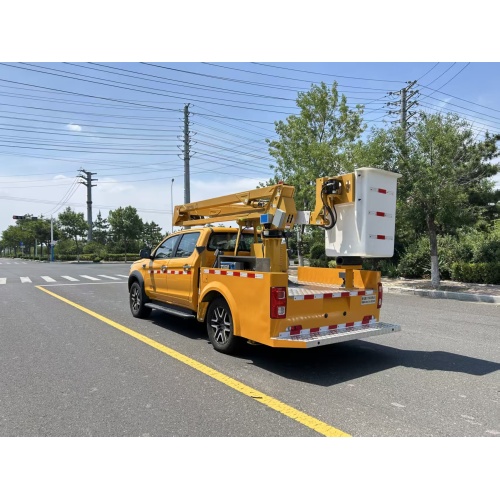 Грузовик с подъемной платформой с поворотной стрелой 12 м, 40 футов