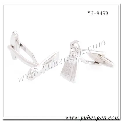 YH-849B Fashion Novelty Sports Diving Flippers Cufflinks