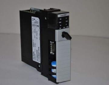 AB PLC 1756-OF8/A 1756-CNBR/E