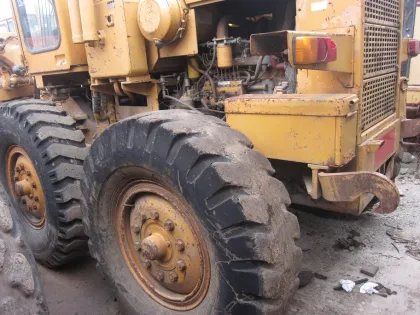 used motor grader komatsu GD505A