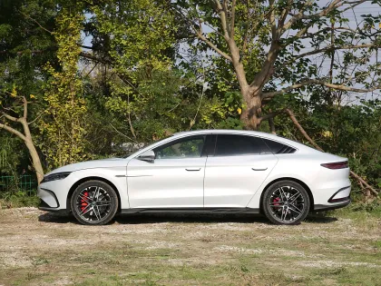 BYD Han Dm-i PHEV Electric Car