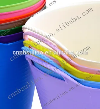rubber bucket