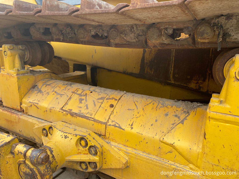 Used Bulldozer 3