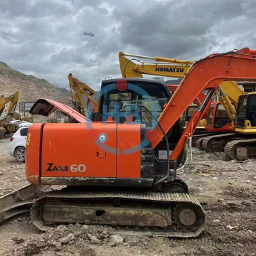 Χρησιμοποιήθηκε Hitachi ZX60-5A Mini Excavator προς πώληση στην Ιαπωνία