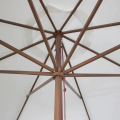 Белый водонепроницаемый деревянный садовый зонтик для использования на открытом воздухе