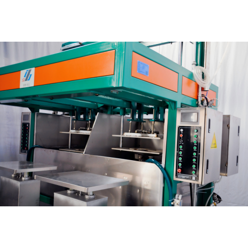 Máquina de formação de alimentação dupla automática