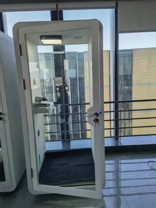 Exhibition soundproof booth phone call silence cube