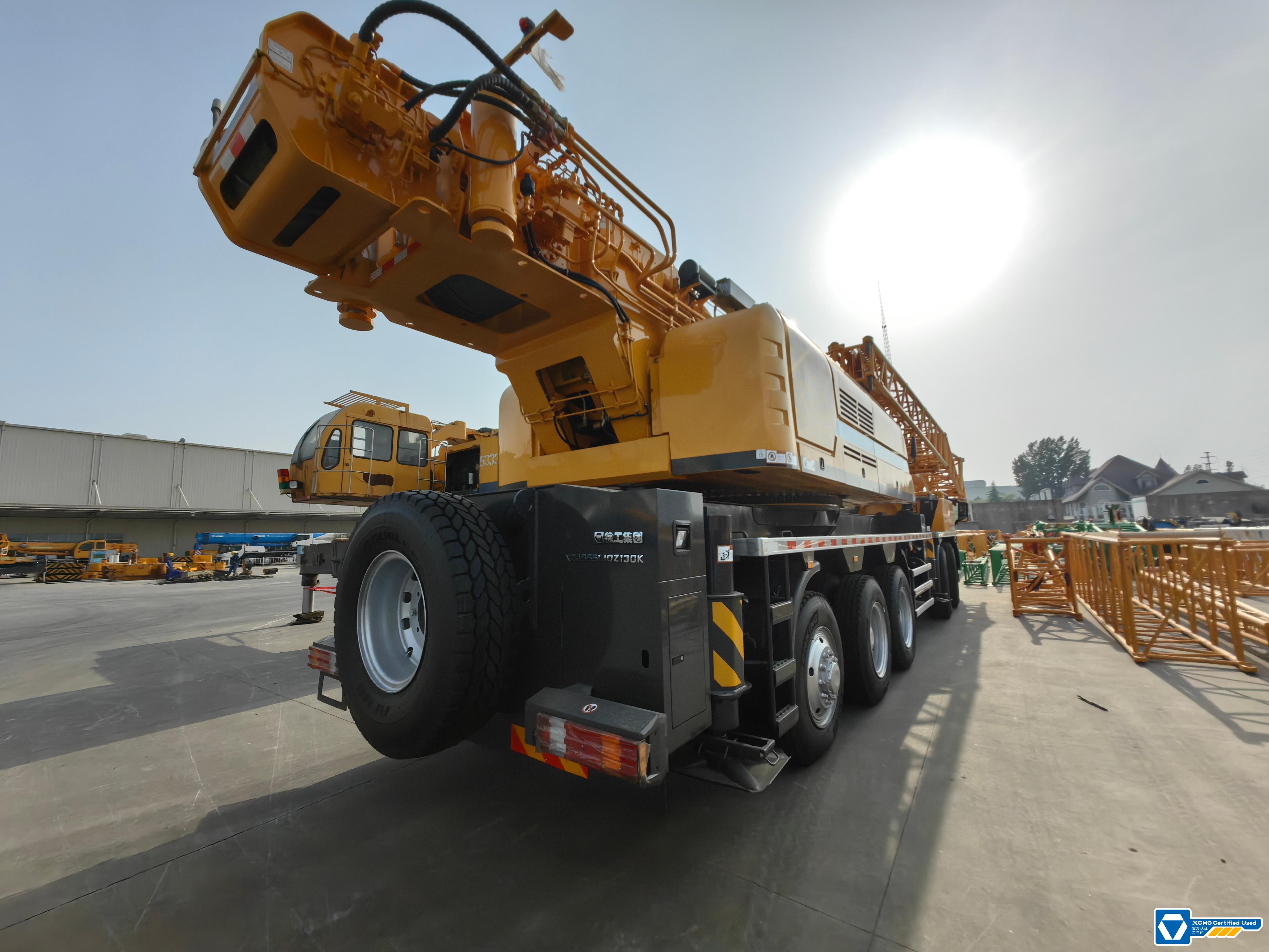 Well-maintained used crane with service records Well-maintained used crane with service records