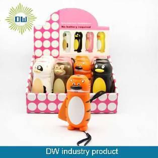 Plastik 2 LED Dynamo engkol Rechargeable senter untuk promosi