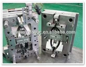 plastic injection molding machine and mould