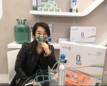 Portable Medical Oxygen O2