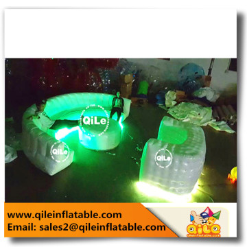 Giant Relax inflatable chesterfield sofa and table for Outdoor party soft Modern Curved Sofa with fashionable colorful light
