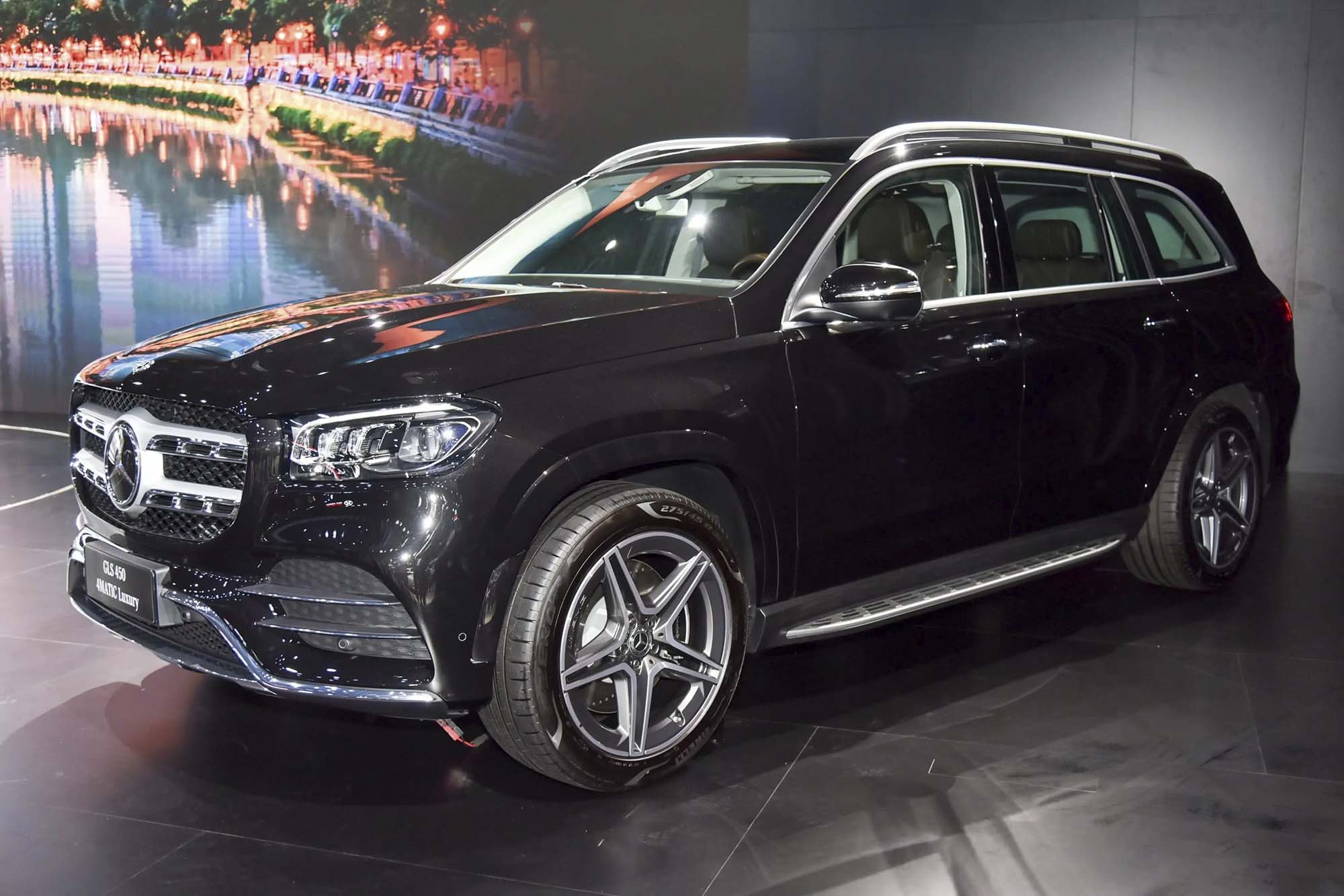 Benz GLS (9)