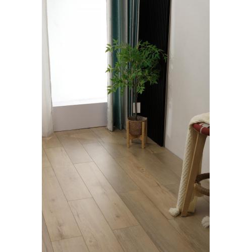 AC 4 12mm Waterproof Wood Laminate Flooring